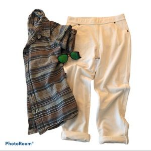 BOBBIE BROOKS white leggings